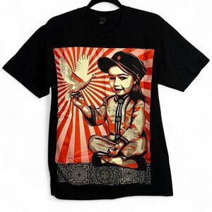 OBEY Viví La Revolución T-Shirt